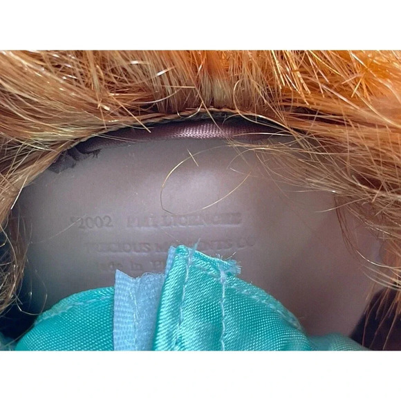 Precious Moments Disney Parks Once Upon A Time Ariel Exclusive 12" Doll - Picture 11 of 16